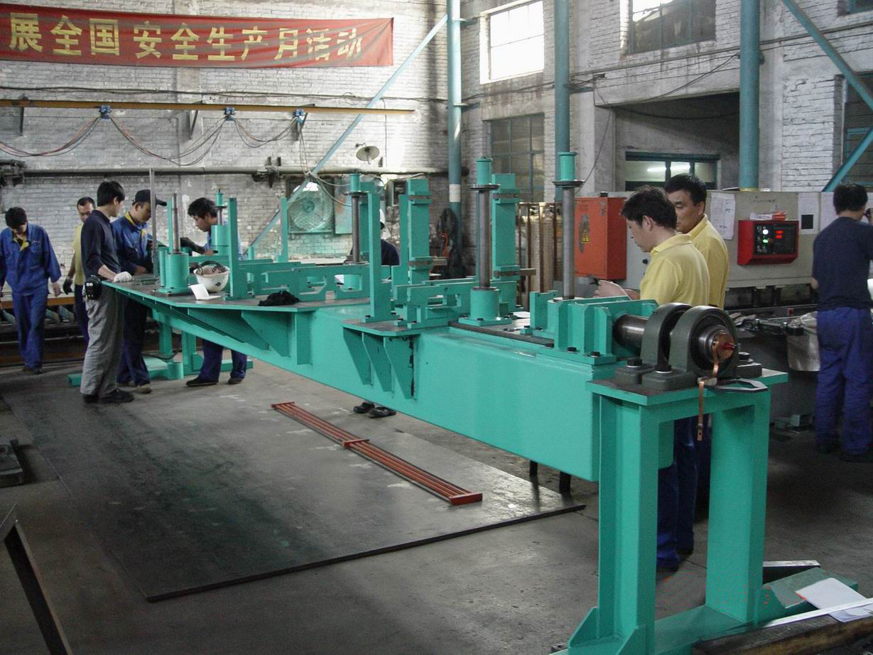 變位機